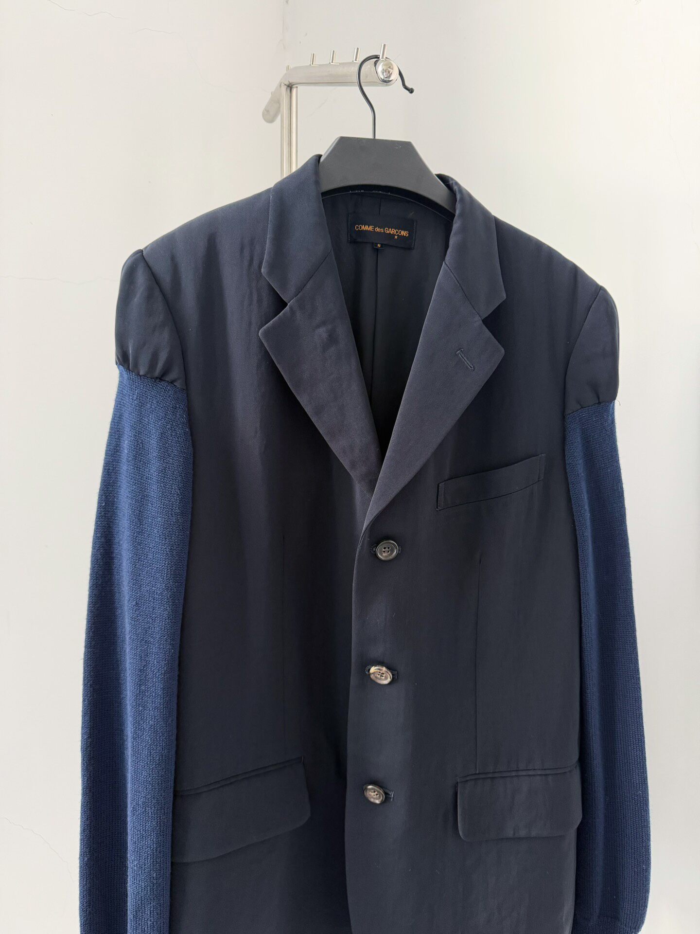Comme des Garçons 1993 Runway Blazer — detail