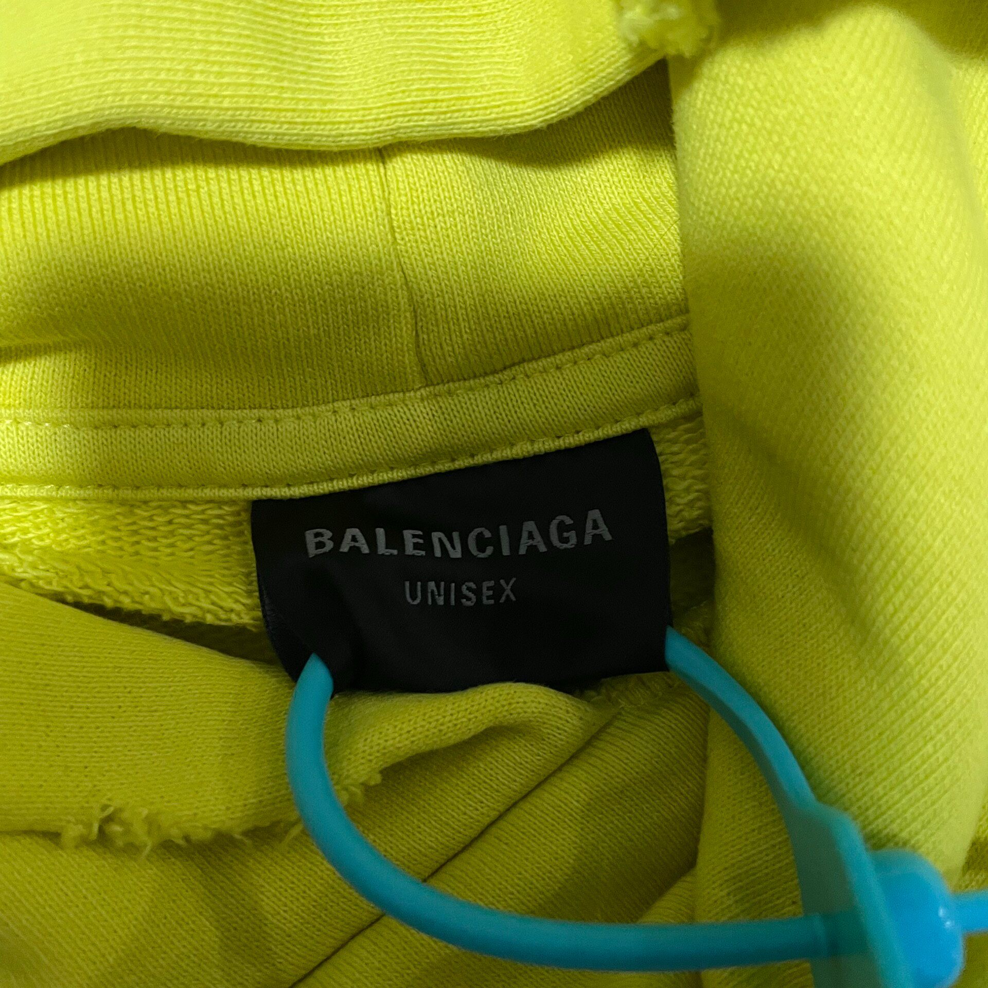 Balenciaga Neon Yellow Logo Hoodie — detail