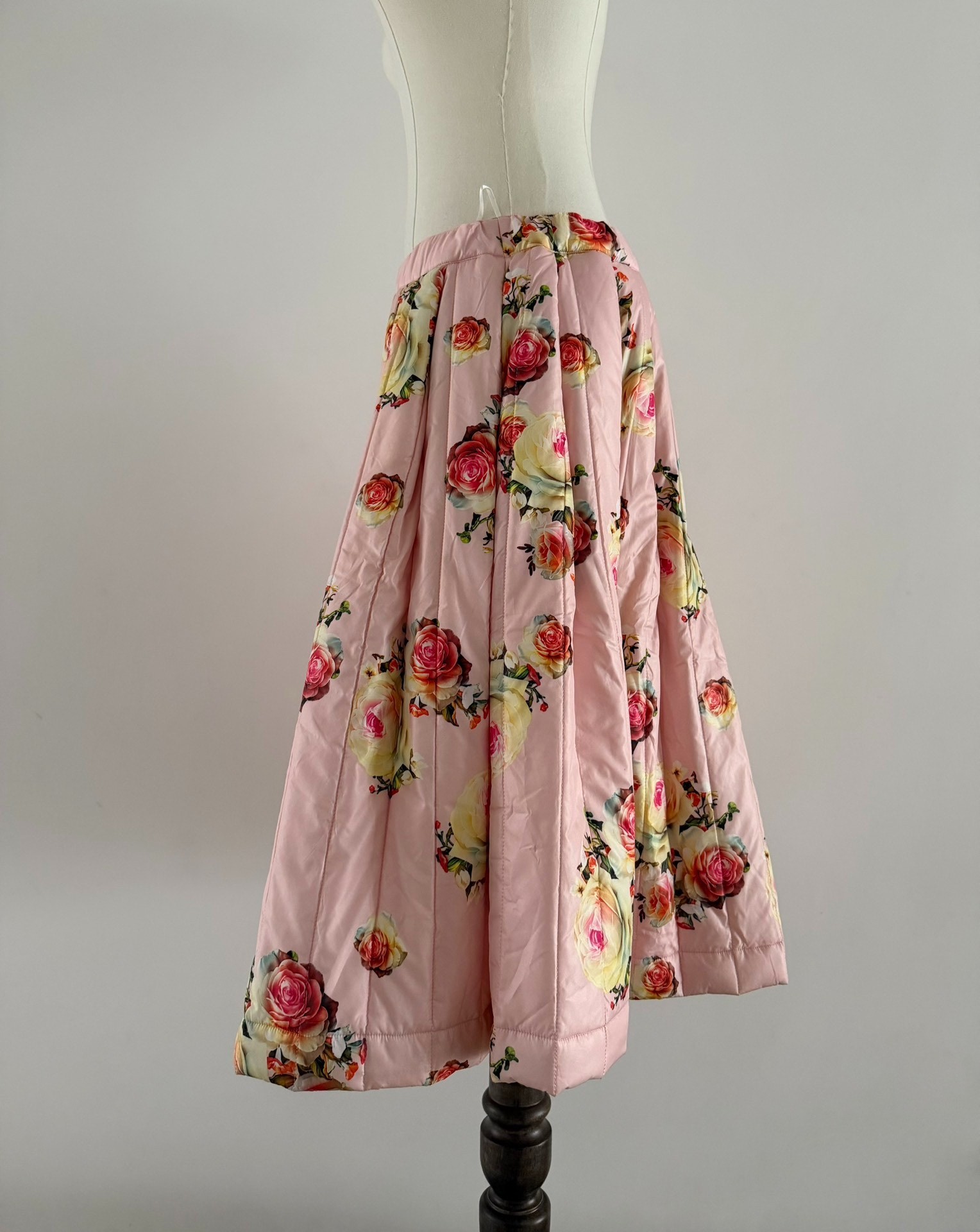 Comme des Garcons 20SS Quilted Midi Skirt — detail