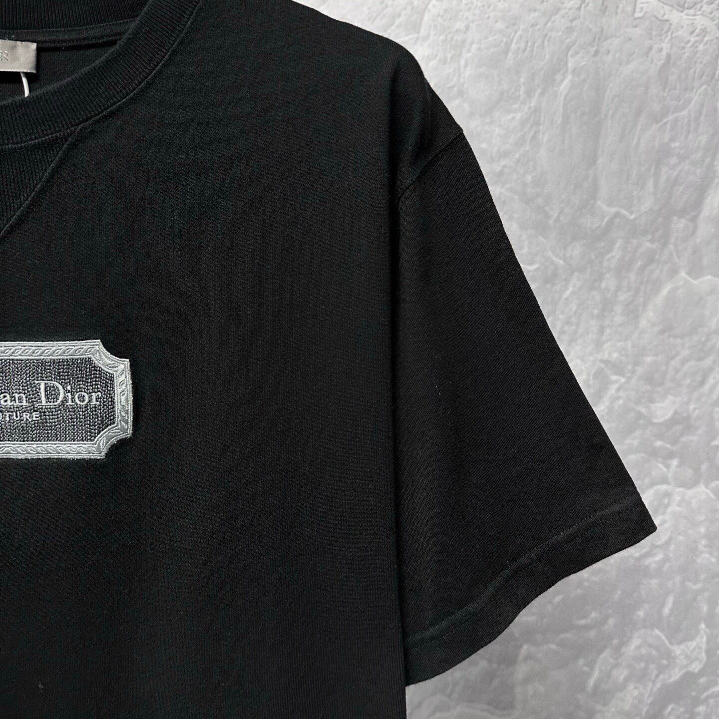 Dior Logo Embroidered Short Sleeve Tee — detail