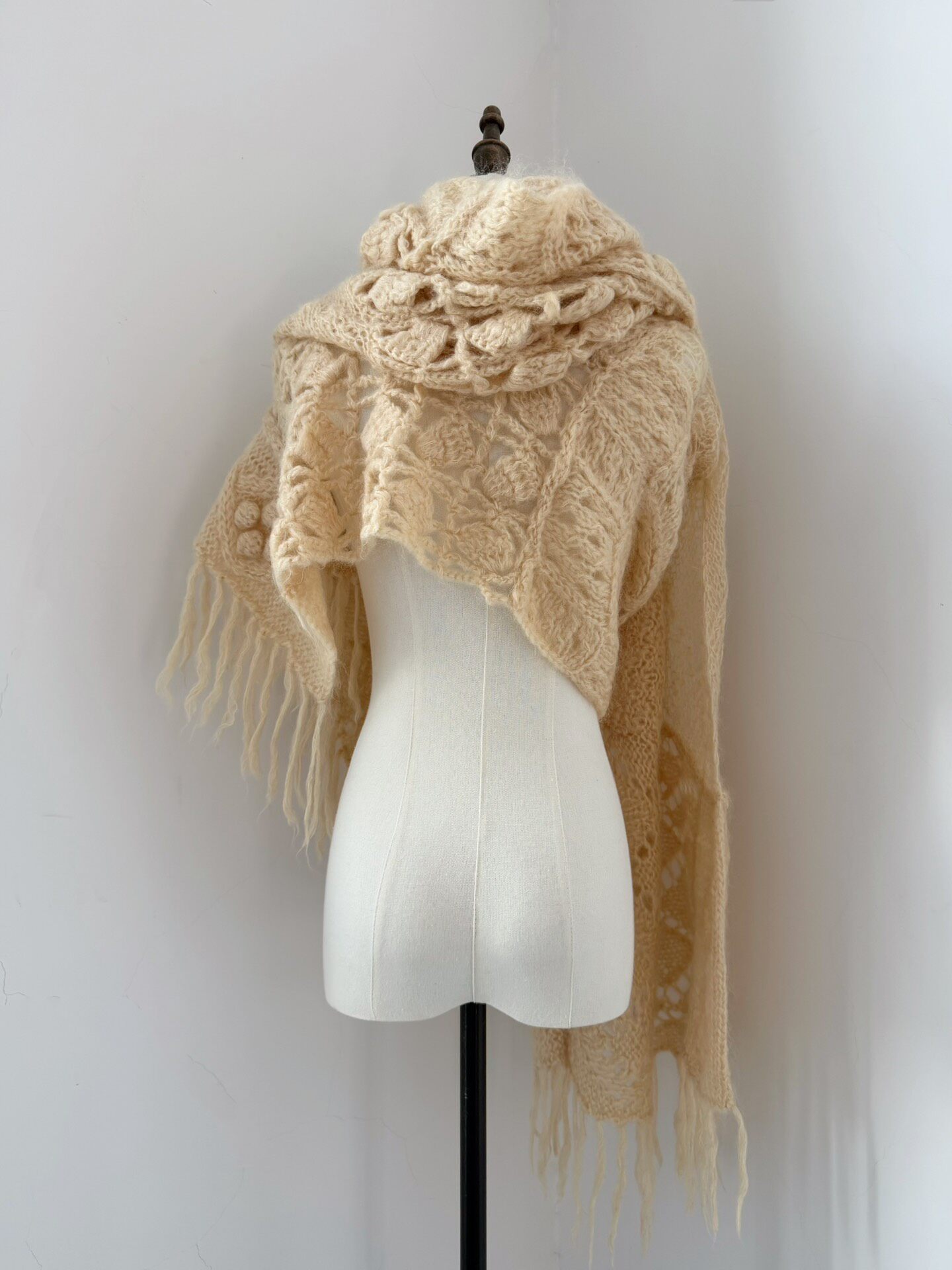 Comme des Garcons Wool Lace Shawl — detail