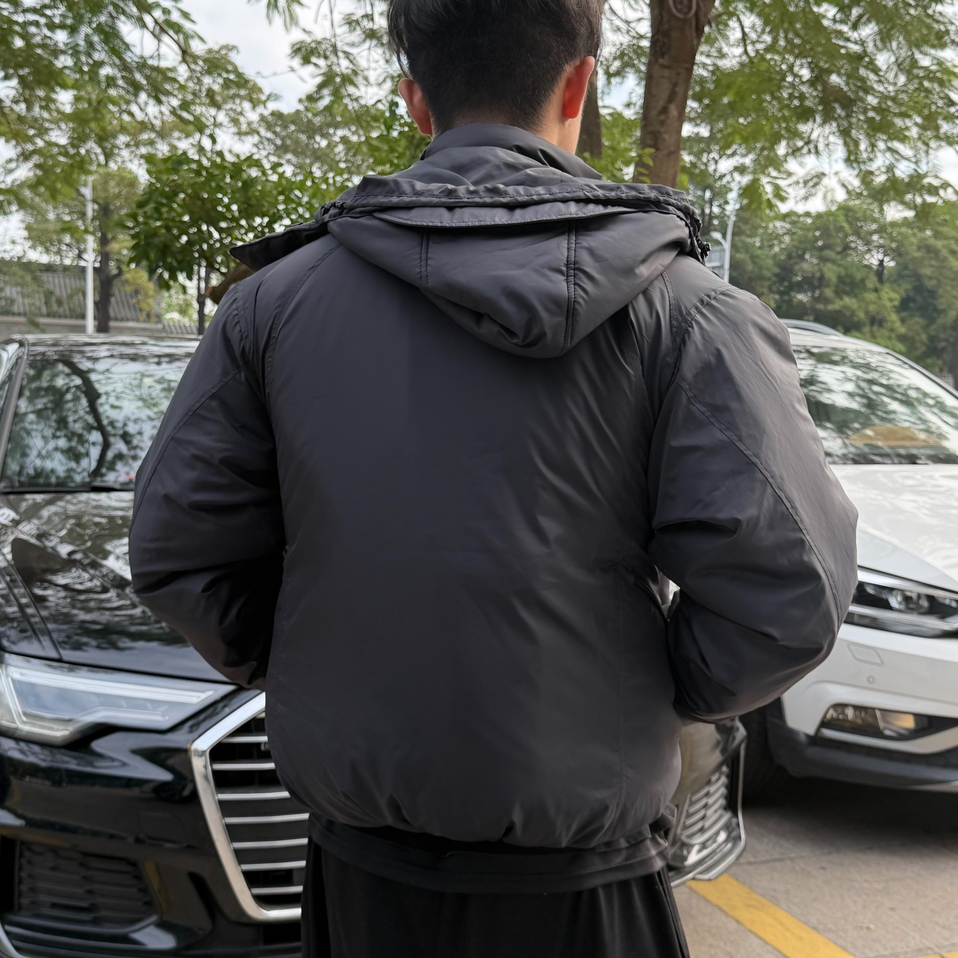LQQK Lightweight Padded Jacket — front